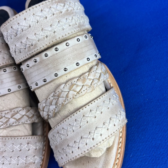 🚫SOLD! •NWOT |•FREEBIRD🦅BY STEVEN•| Albuquerque Sandals Beige Cream Tan Size - Picture 10 of 16